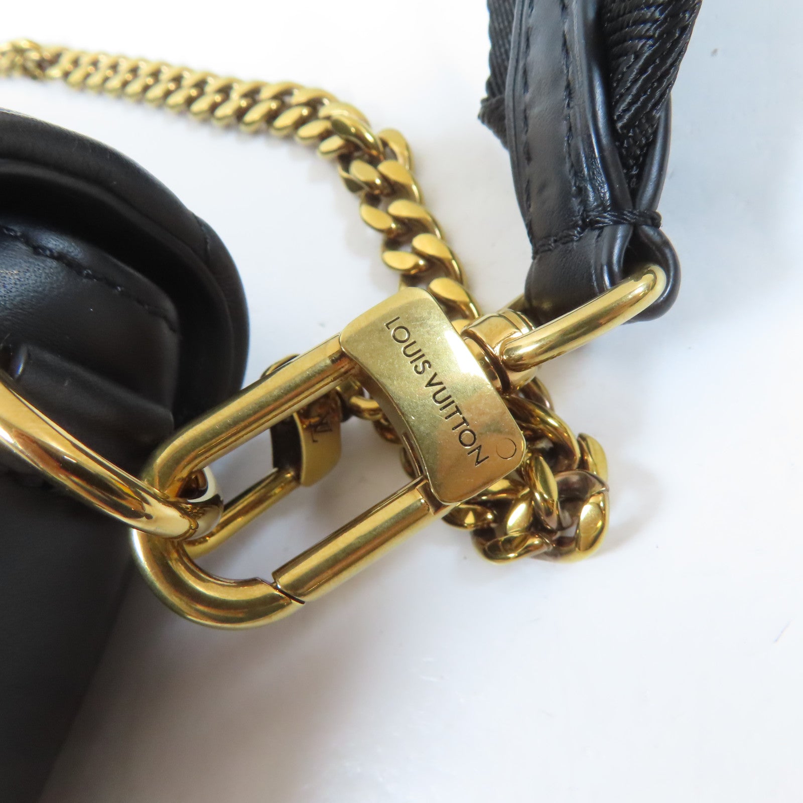 LOUIS VUITTON 牛皮皮革New Wave Multi Pochette金扣手挽肩背兩用袋黑色