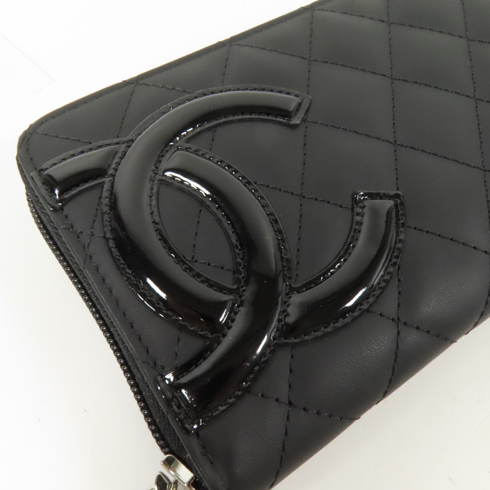 CHANEL 牛皮皮革Cambon銀扣長錢包