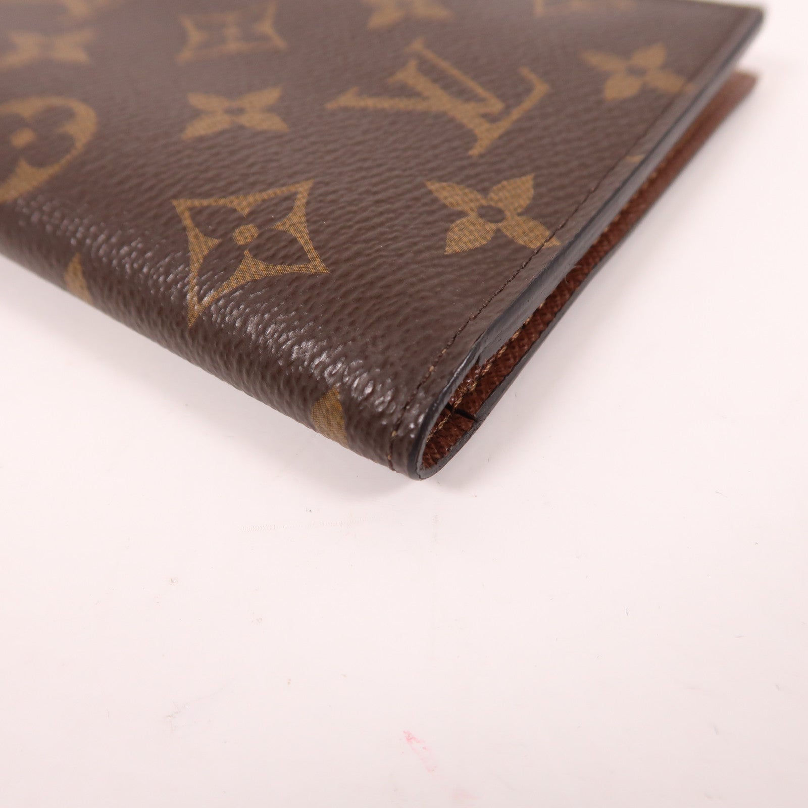 LOUIS VUITTON Monogram Passport Cover護照套