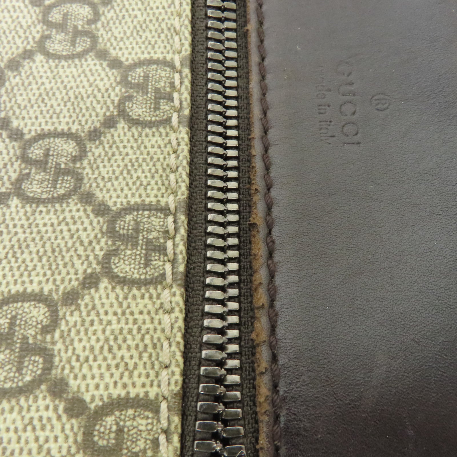 GUCCI 塗層帆布Shoulder Bag銀扣肩背袋啡色