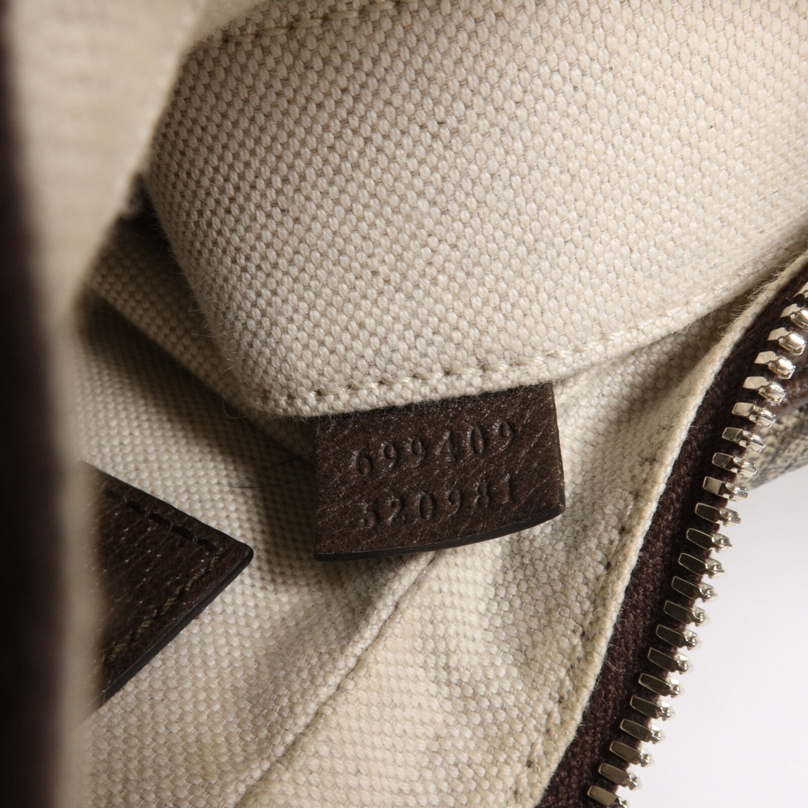 GUCCI 塗層帆布Attache Small Shoulder Bag肩背袋