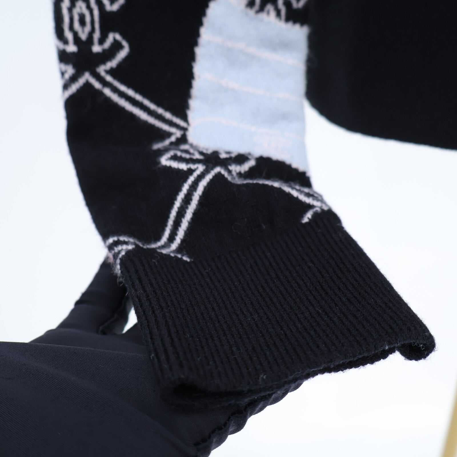 CHANEL Coco Mark Knitwear針織
