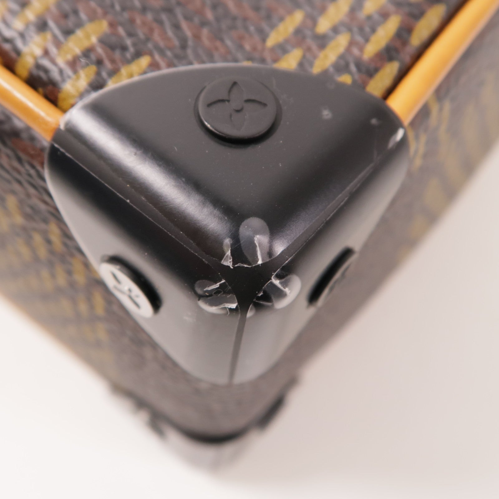 LOUIS VUITTON Damier Giant Ebene × Nigo Mini Soft Trunk肩背袋