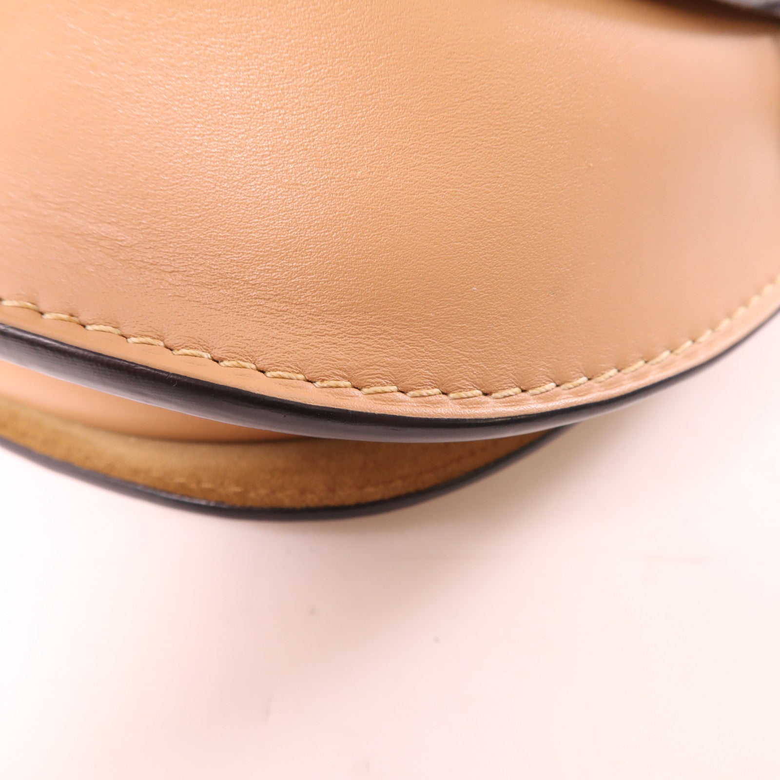 LOEWE 牛皮皮革Gate Shoulder Bag金扣肩背袋棕色