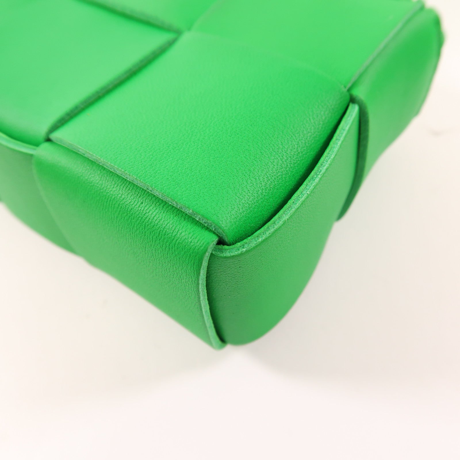 BOTTEGA VENETA BV GHW Mini Cassette Shoulder Bag Calfskin Leather Green