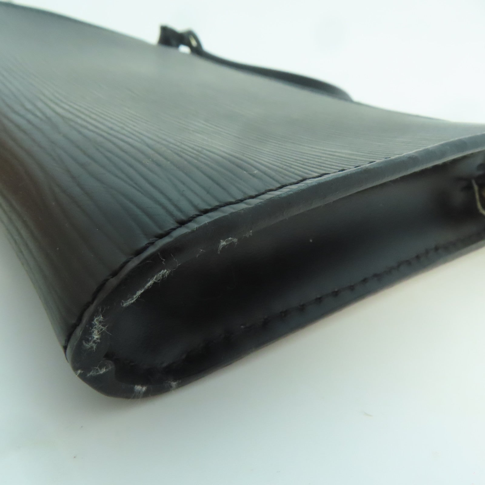 LOUIS VUITTON Epi Pochette Accessories Pouch金扣手挽袋