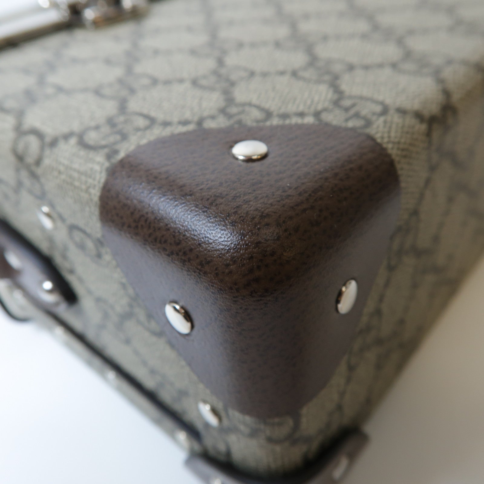 GUCCI GG帆布Globe-Trotter GG Beauty Case銀扣手挽肩背兩用袋/化妝箱啡色