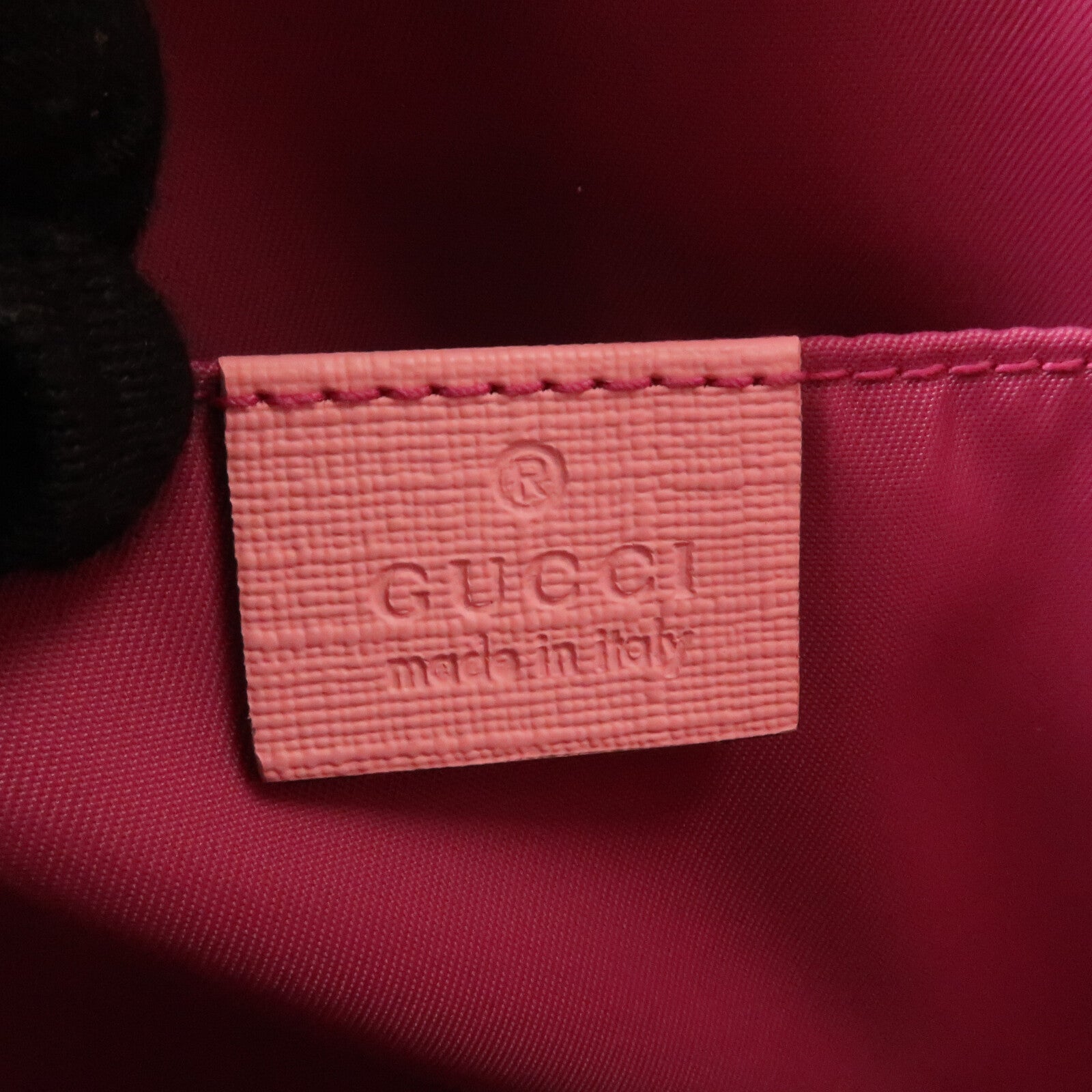 GUCCI 塗層帆布3D Strawberry Hand Bag手挽袋