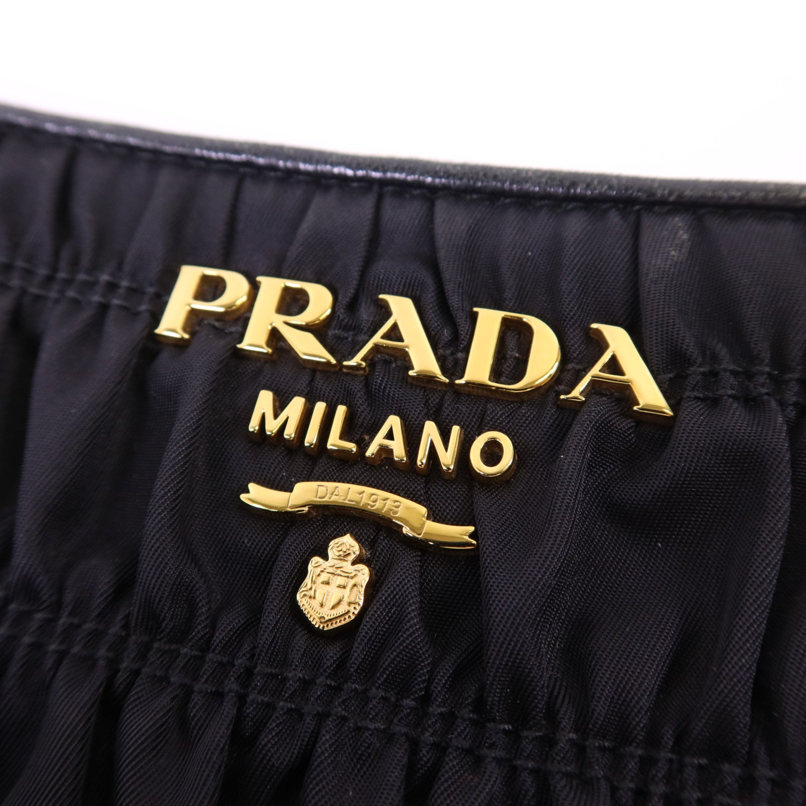 PRADA 尼龍Chain Shoulder Bag金扣鏈帶肩背袋