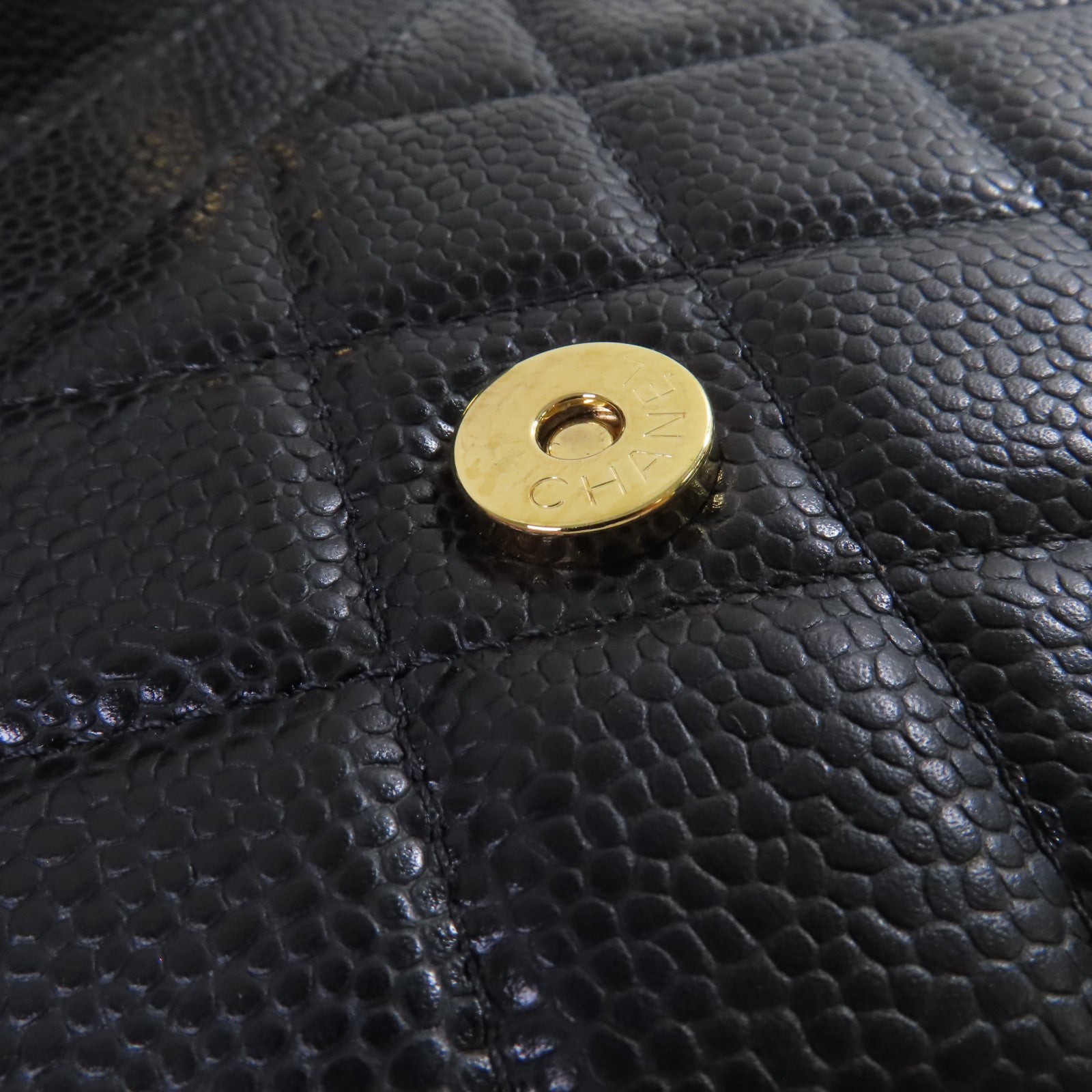 CHANEL 菱格Caviar皮革WOC Wallet On Chain Shoulder Bag金扣鏈帶肩背袋黑色