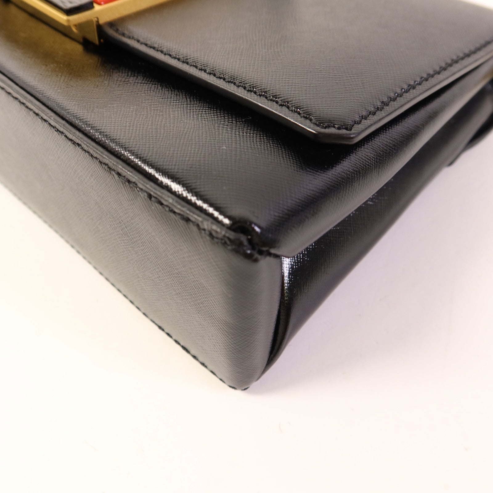 LOUIS VUITTON 【激減優惠】牛皮皮革Pochette Thelma金扣肩背袋