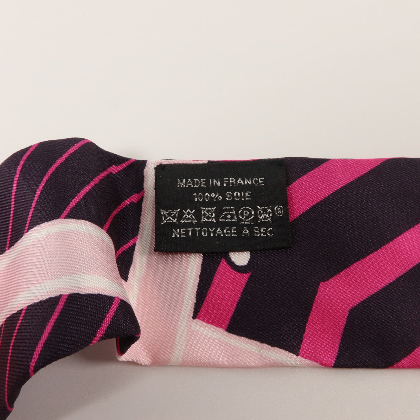 HERMES 絲質Twilly絲巾