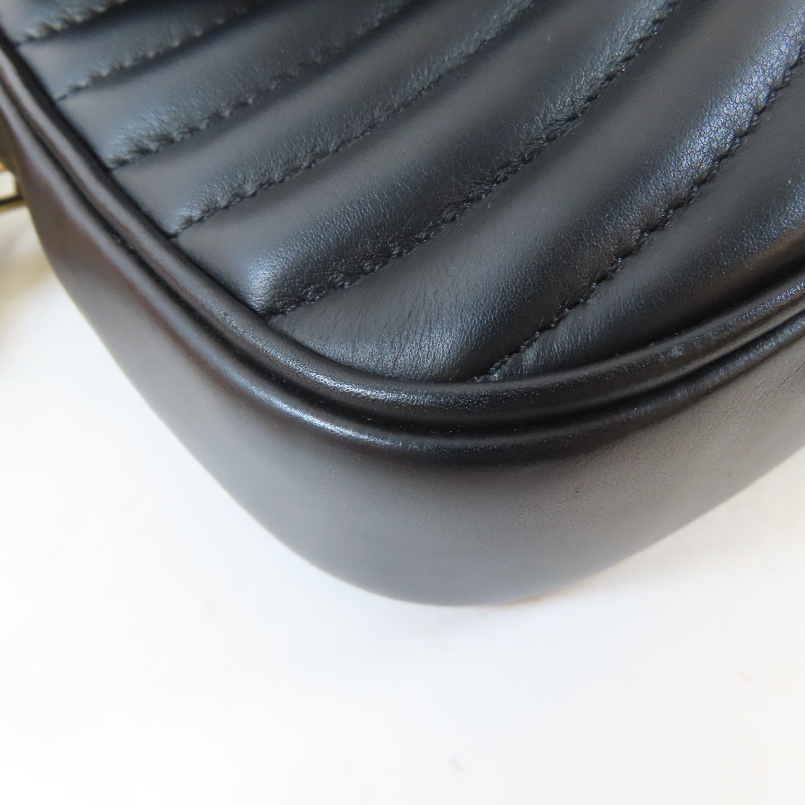 LOUIS VUITTON 牛皮皮革New Wave Multi Pochette金扣手挽肩背兩用袋黑色