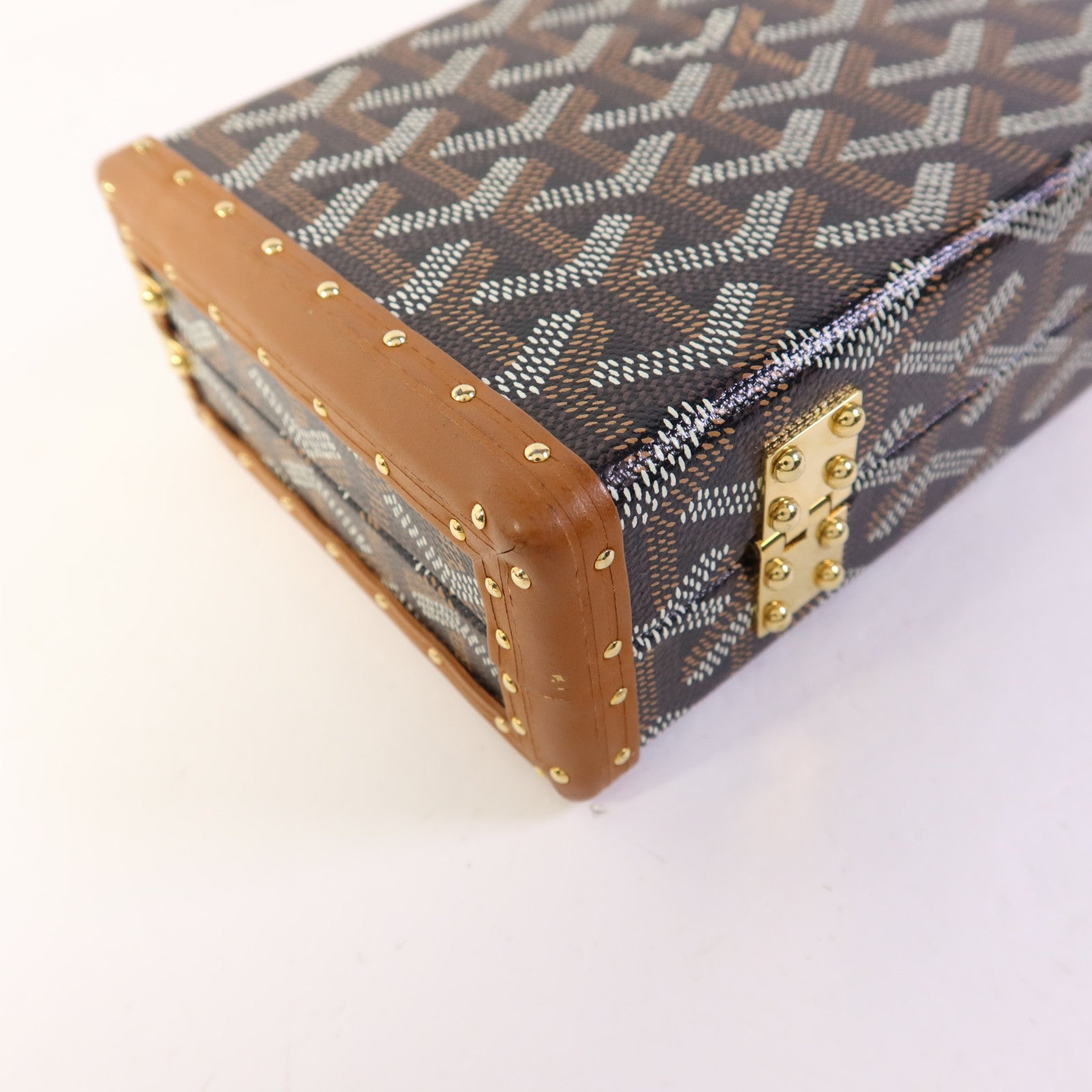 GOYARD 塗層帆布Minaudiere Trunk金扣肩背袋