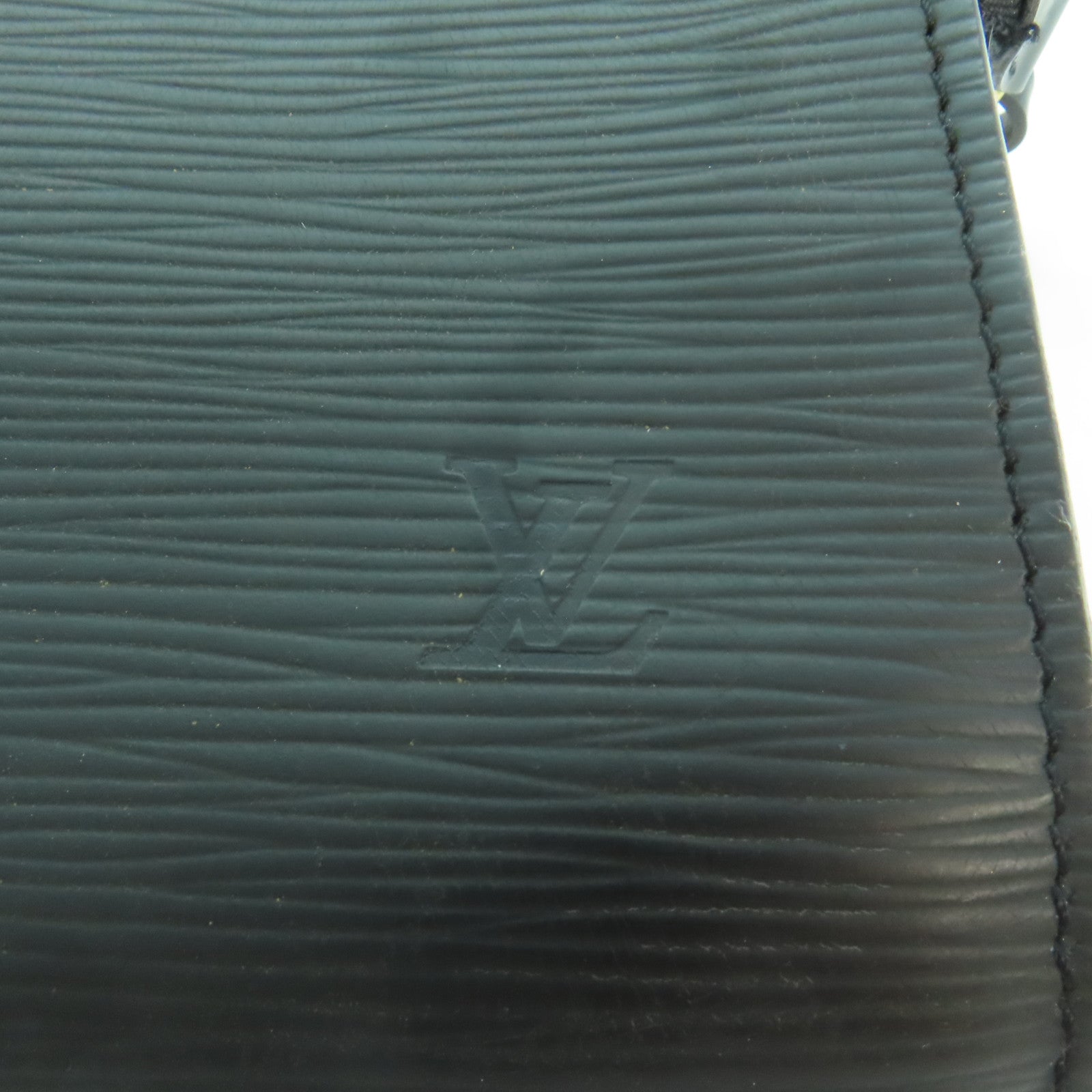 LOUIS VUITTON Epi Pochette Accessories Pouch金扣手挽袋