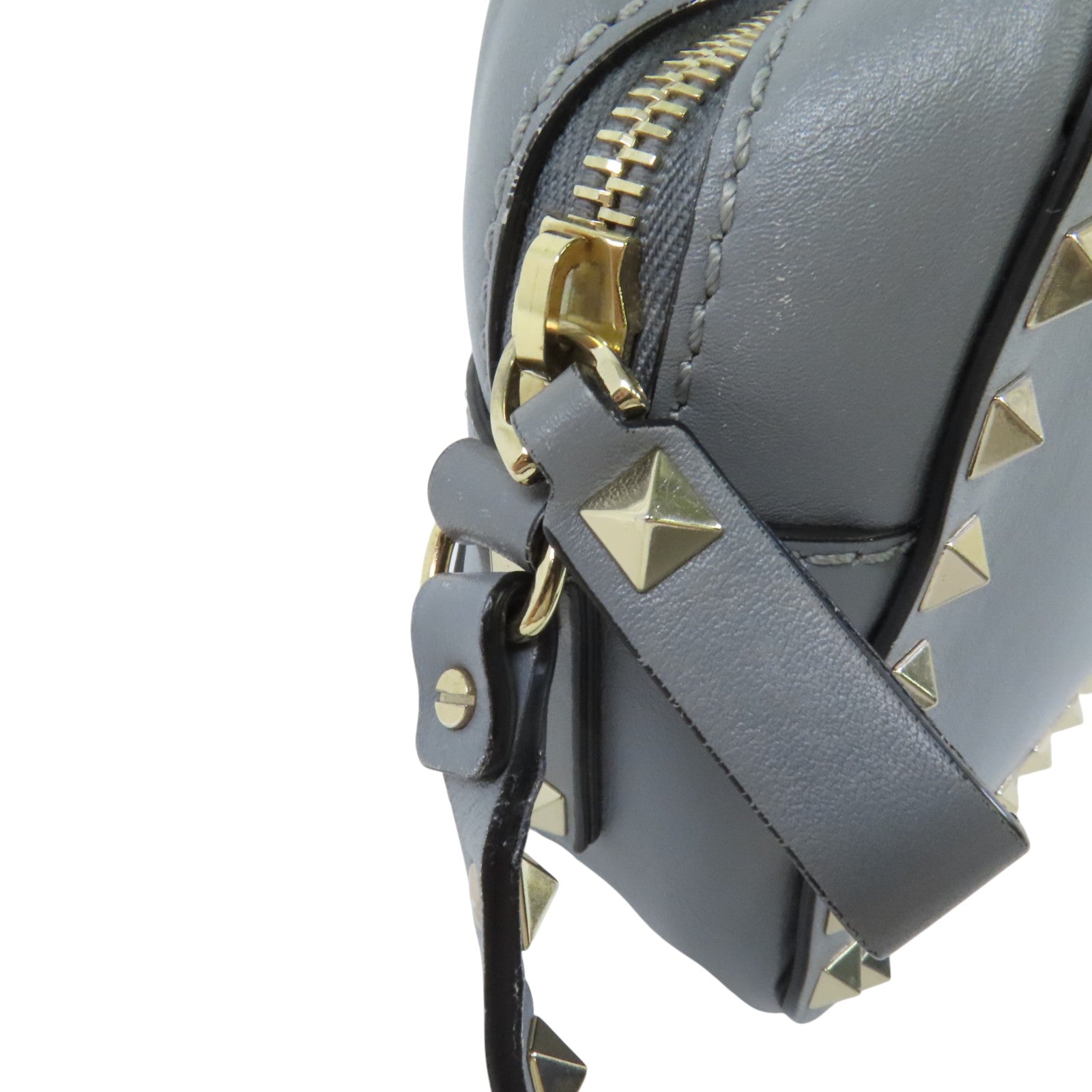 Valentino 牛皮皮革RockStuds金扣肩背袋