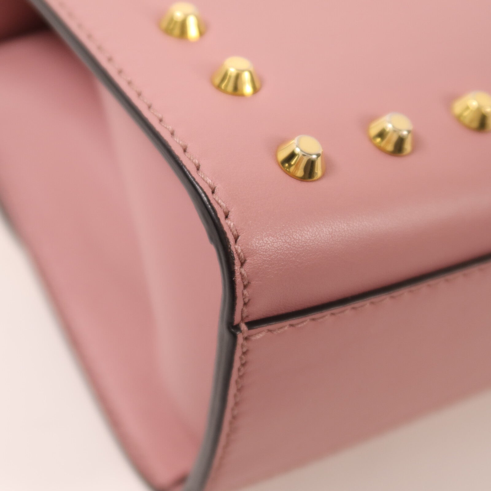 GUCCI 牛皮皮革Padlock Pearl Bag金扣鏈帶肩背袋
