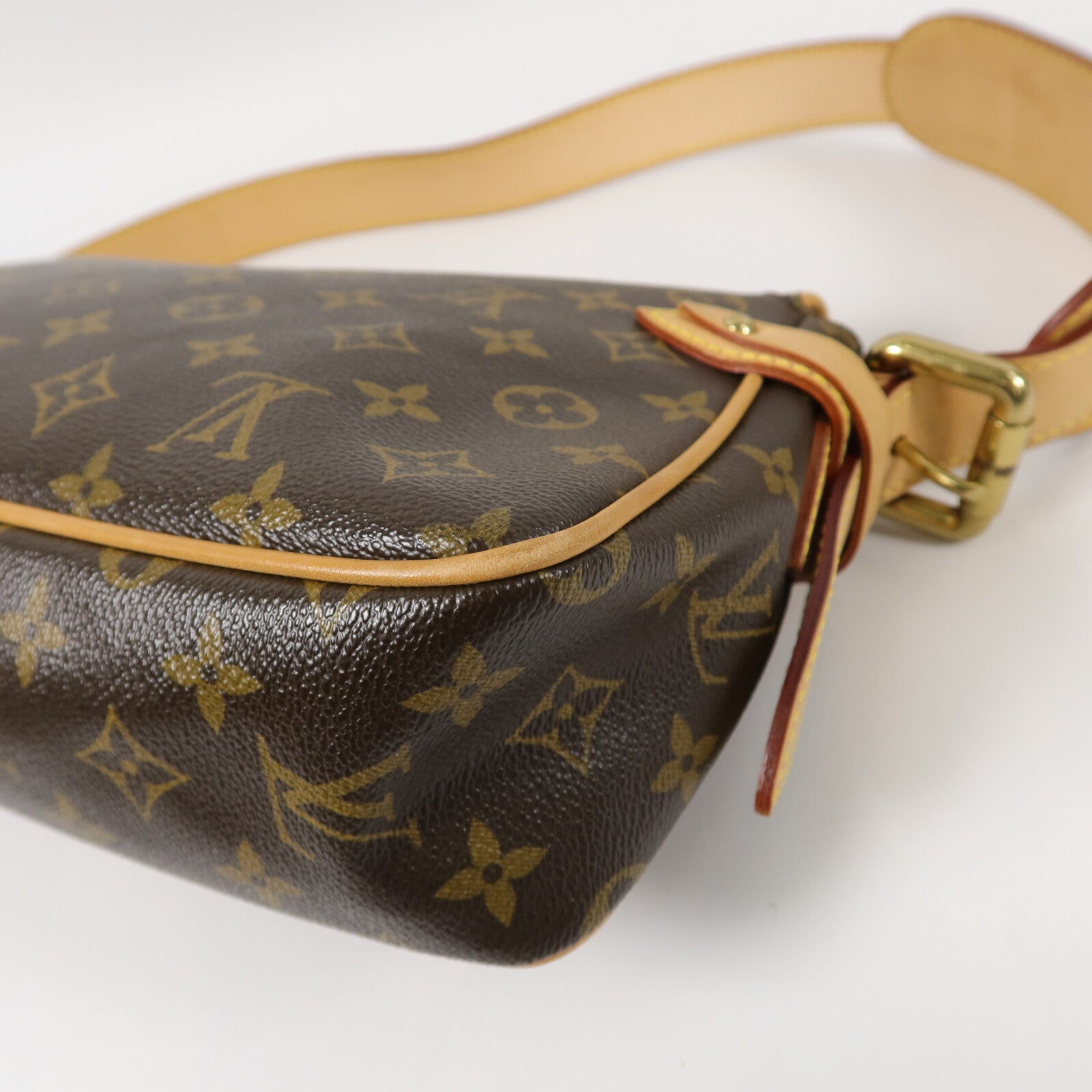 LOUIS VUITTON Monogram Hudson PM肩背袋