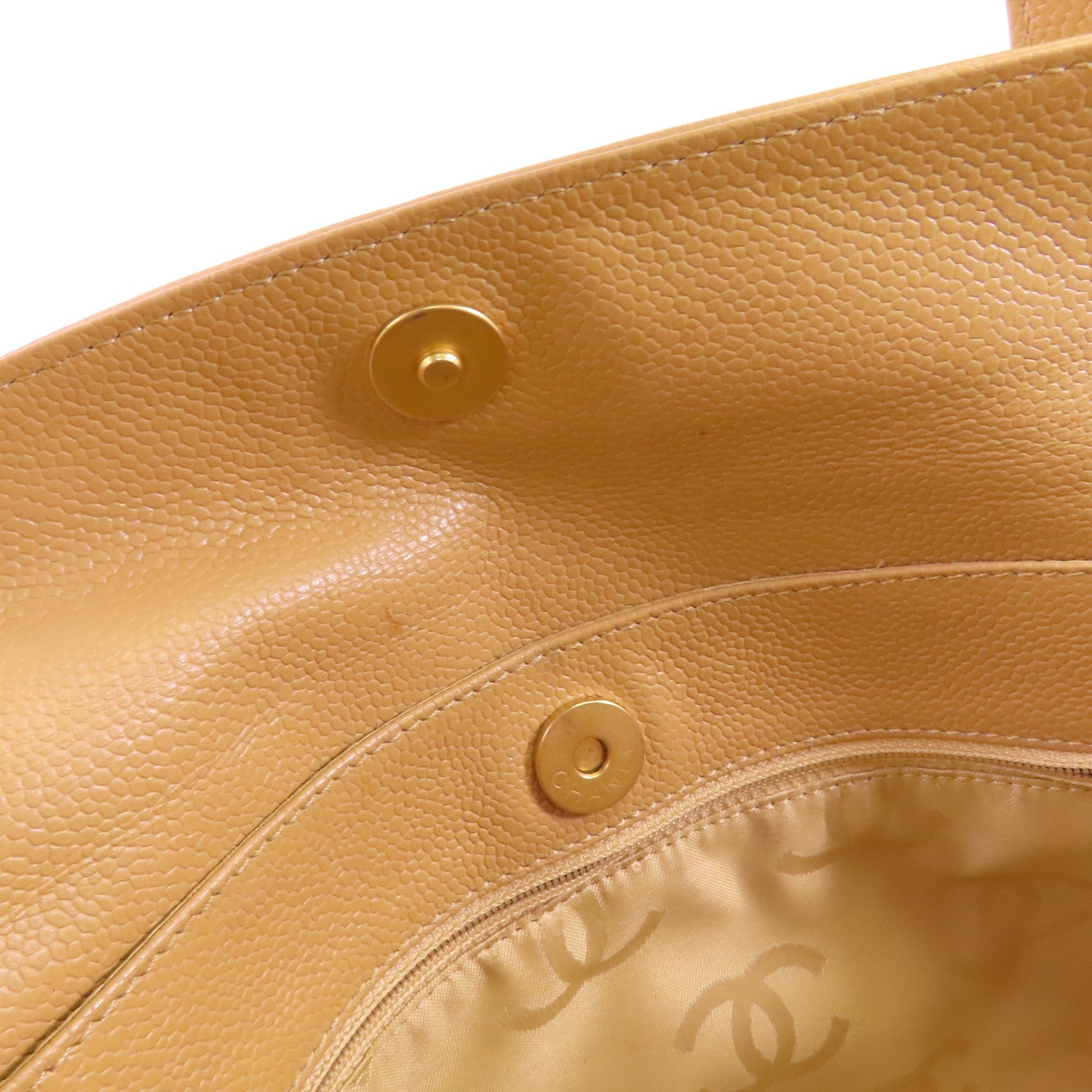 CHANEL 牛皮皮革Vintage Shoulder Bag金扣肩背袋