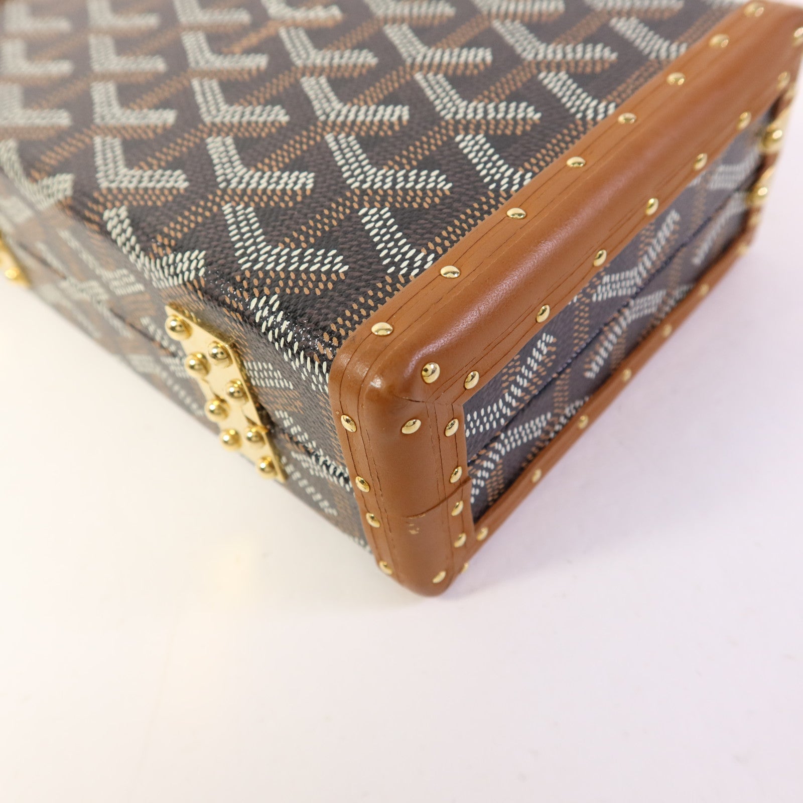 GOYARD 塗層帆布Minaudiere Trunk金扣肩背袋