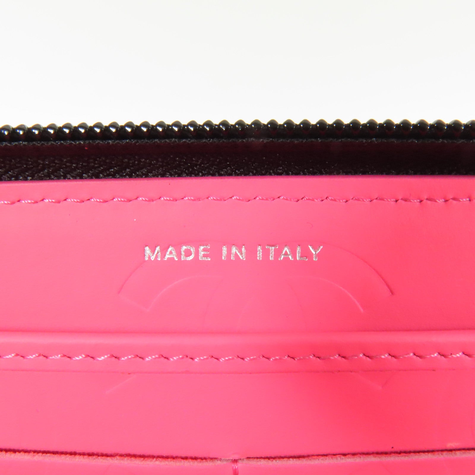 CHANEL 牛皮皮革Cambon銀扣長錢包