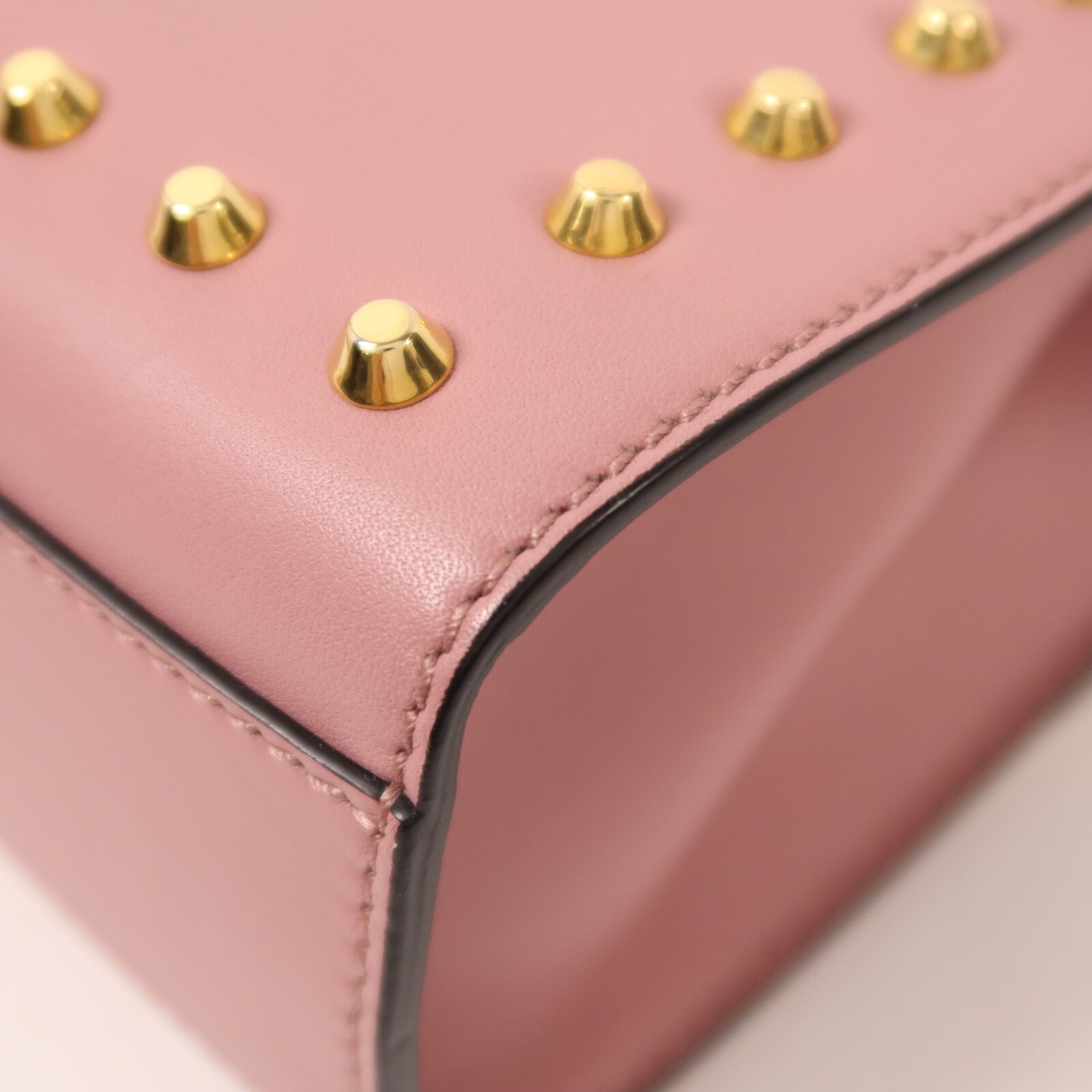 GUCCI 牛皮皮革Padlock Pearl Bag金扣鏈帶肩背袋