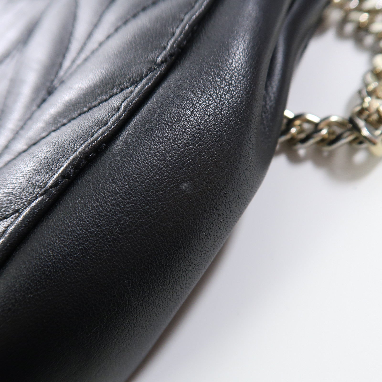 Kate Spade 牛皮皮革Briar Lane Quilted Mini Emelyn金扣鏈帶肩背袋黑色