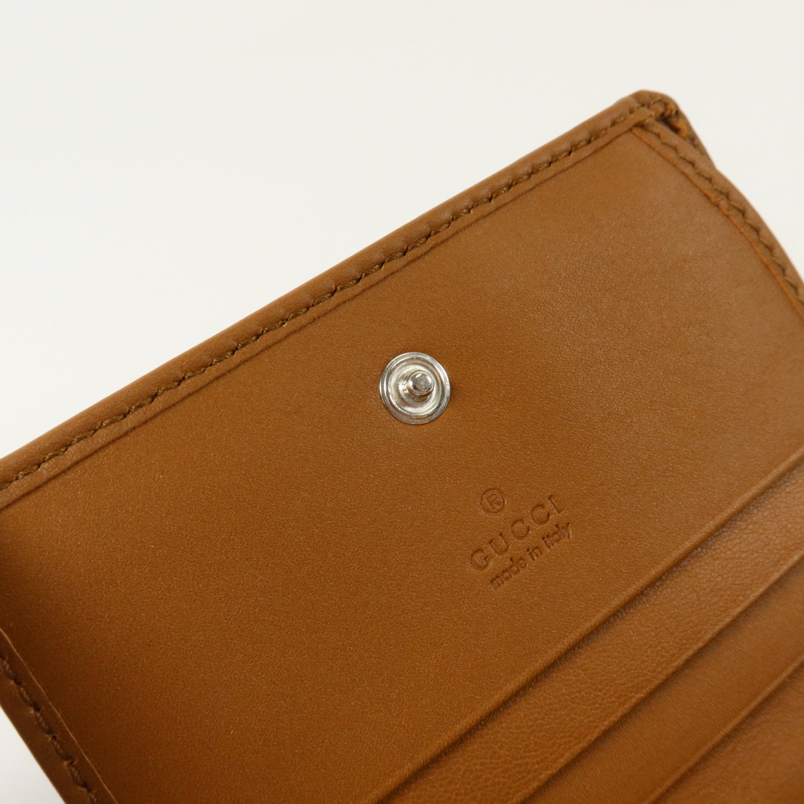 GUCCI 牛仔布/牛皮皮革GG Emblem Small金扣錢包
