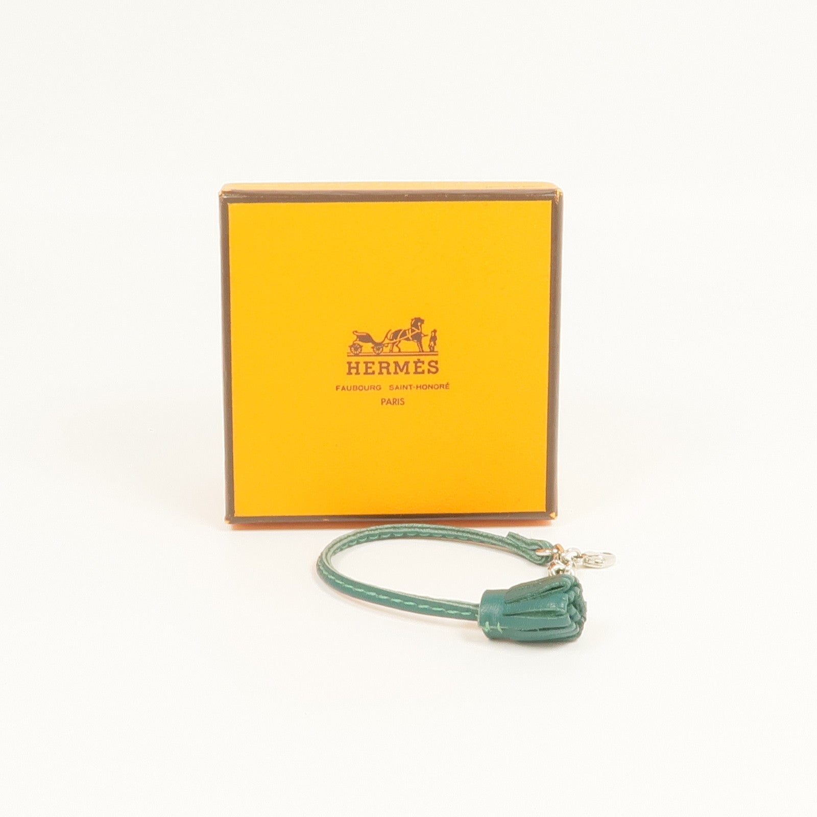 HERMES Milo皮革Carmencita銀扣掛飾/書籤