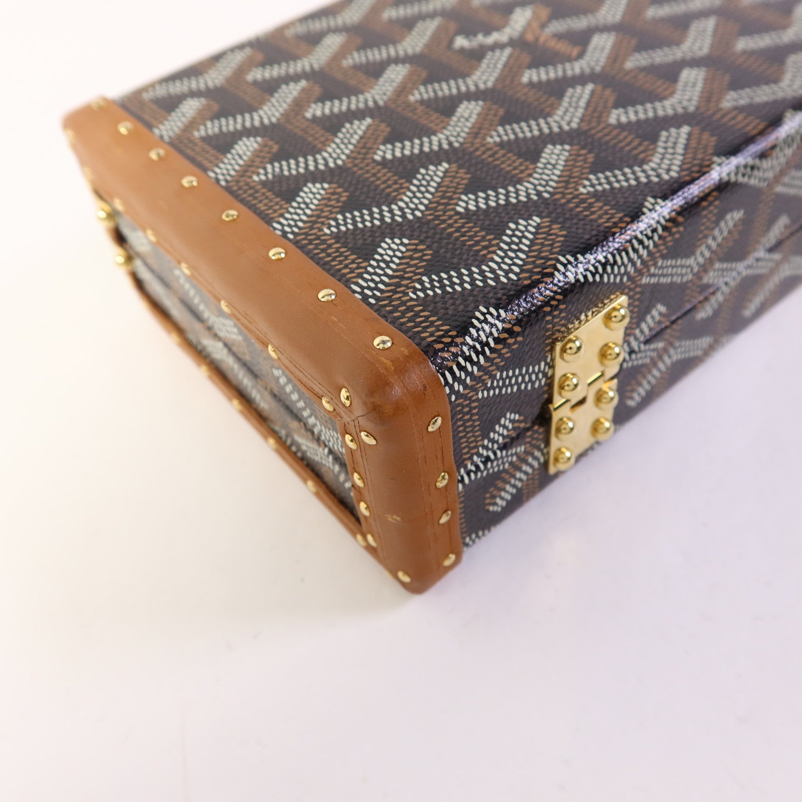 GOYARD 塗層帆布Minaudiere Trunk金扣肩背袋