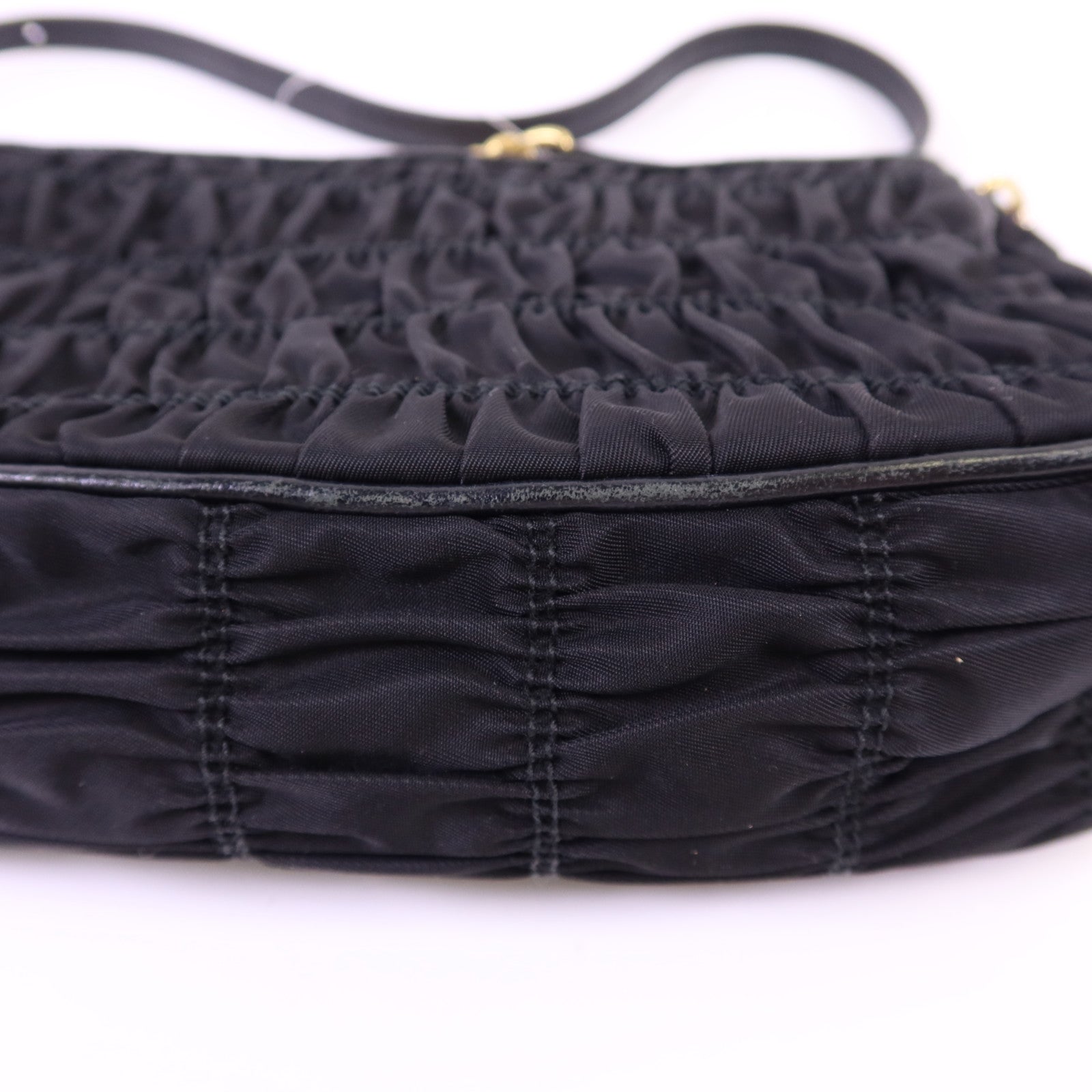 PRADA 尼龍Chain Shoulder Bag金扣鏈帶肩背袋