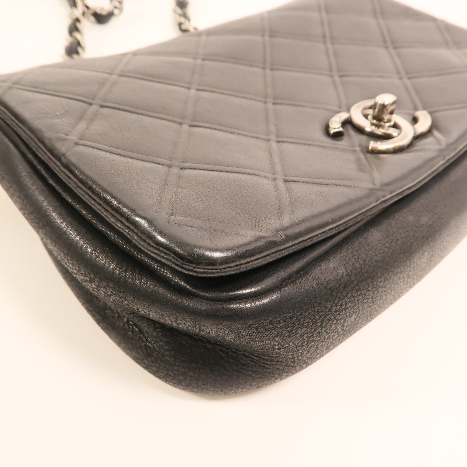 CHANEL 牛皮皮革Chain Shoulder銀扣鏈帶肩背袋