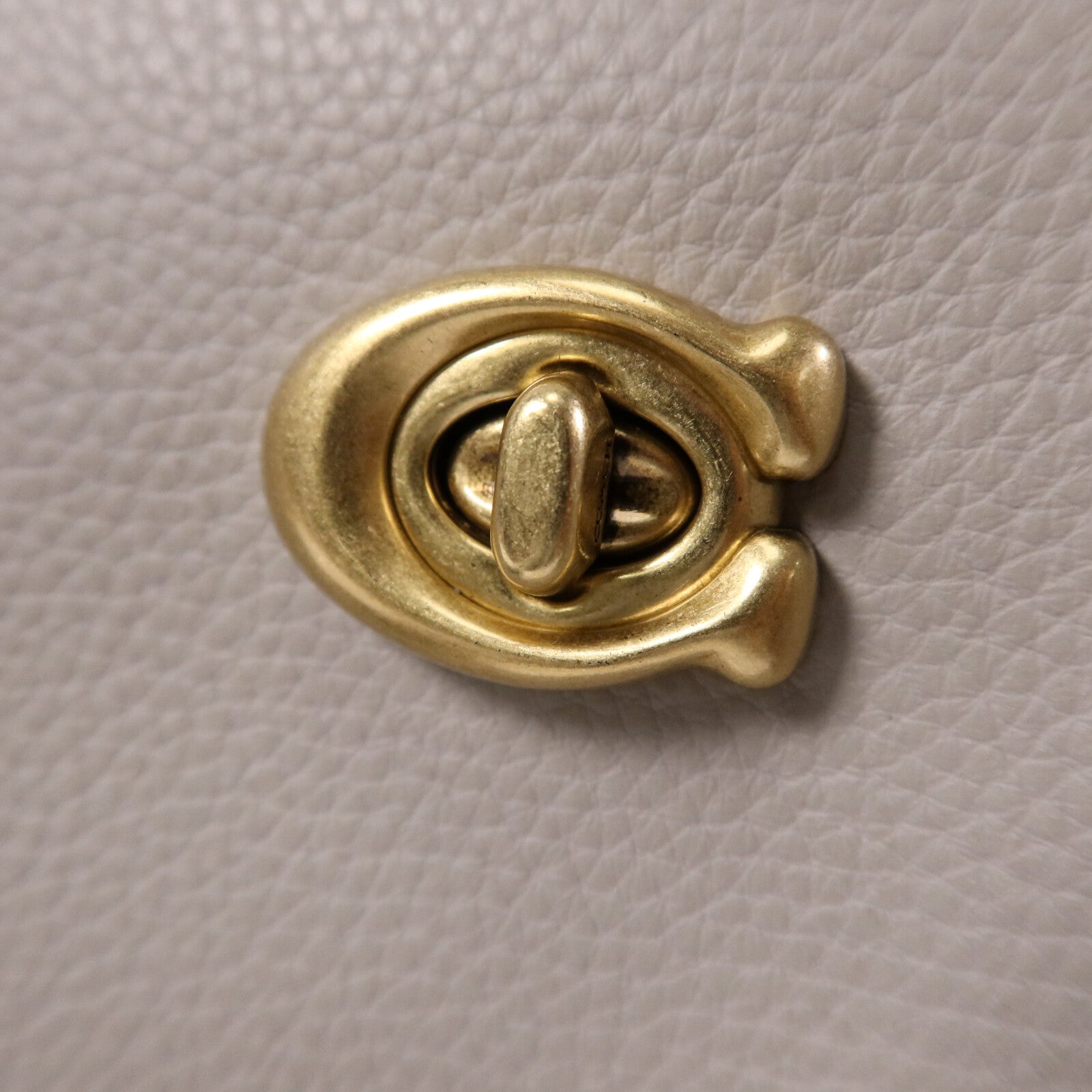 COACH 牛皮皮革Shoulder Bag金扣手挽袋