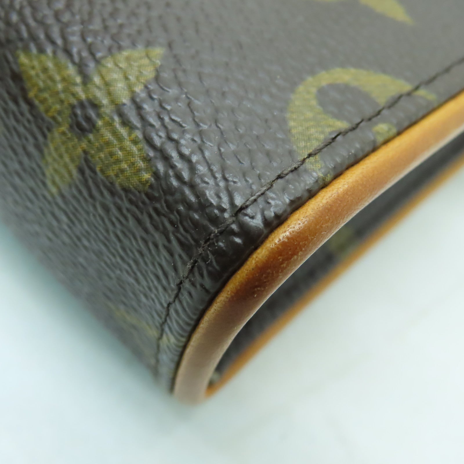 LOUIS VUITTON 【激減優惠】Monogram Pochette Florentine金扣腰包棕色