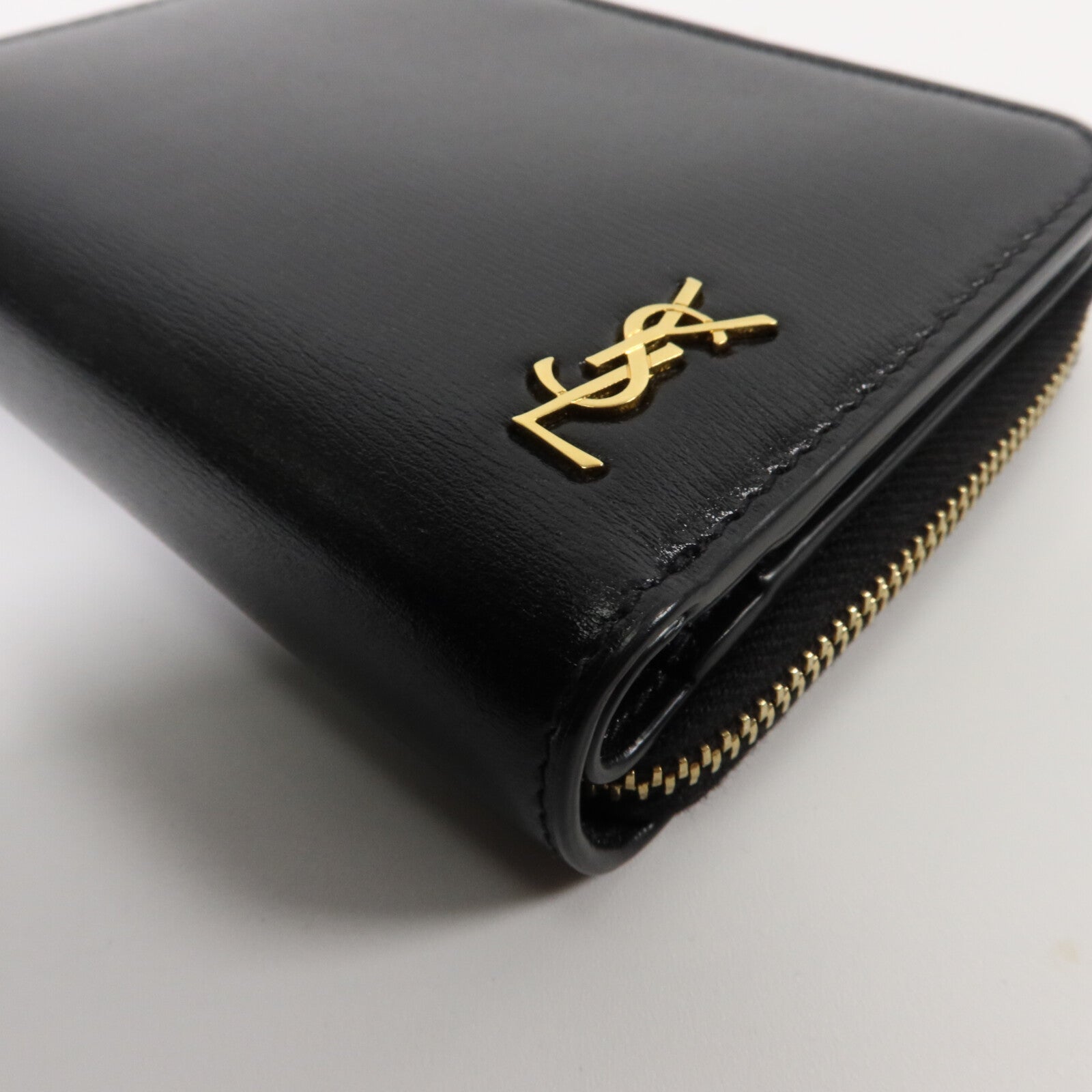 SAINT LAURENT 牛皮皮革Tiny Cassandre Zip Wallet錢包