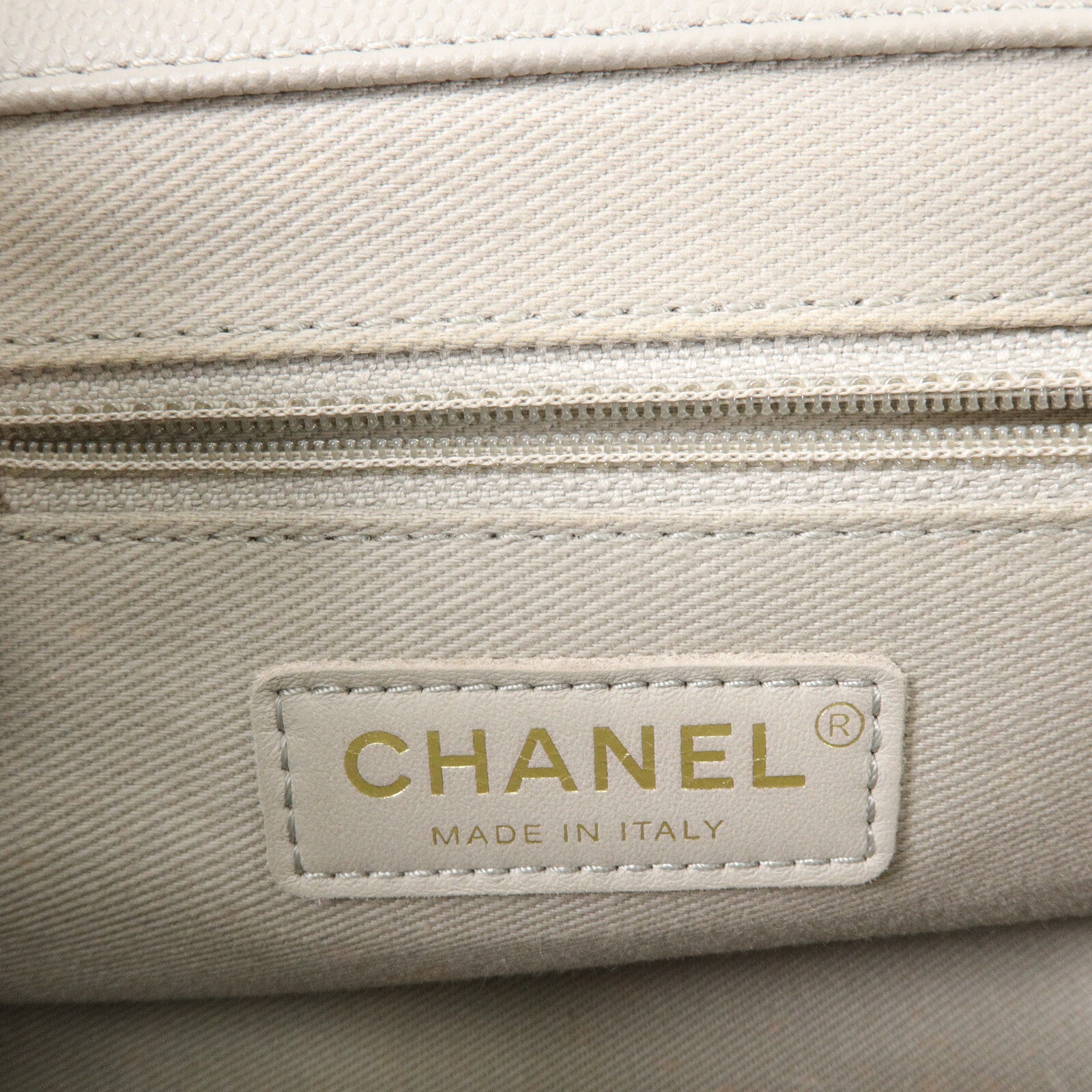 CHANEL 牛皮皮革Bussiness Affinity鏈帶手挽肩背兩用袋