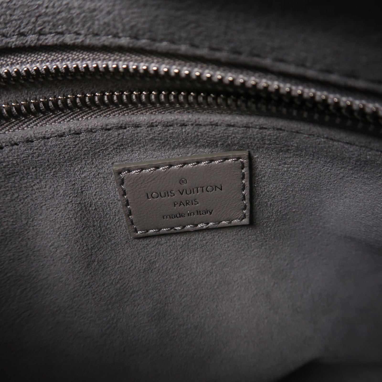 LOUIS VUITTON 牛皮皮革/Monogram CarryAll Vibe MM銀扣肩背袋灰色