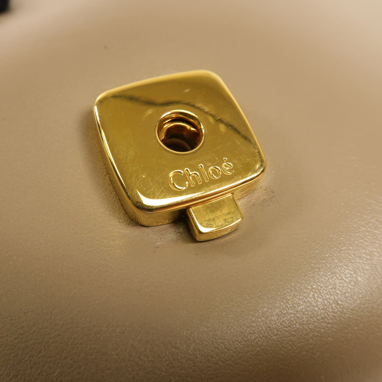 Chloe 牛皮皮革C Bag金扣手挽肩背兩用袋