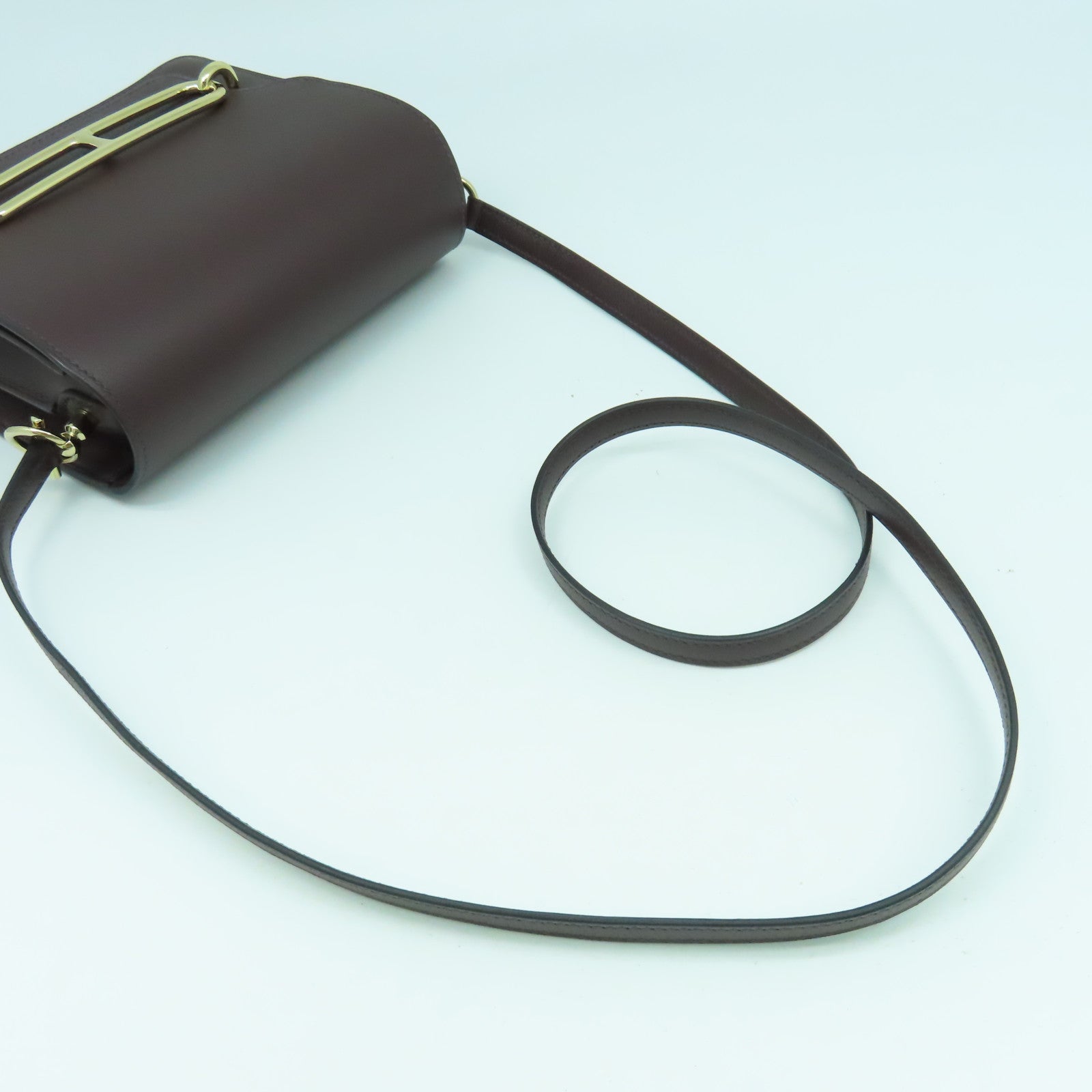 HERMES 【激減優惠】Evercolor皮革Mini Roulis金扣肩背袋深紫色