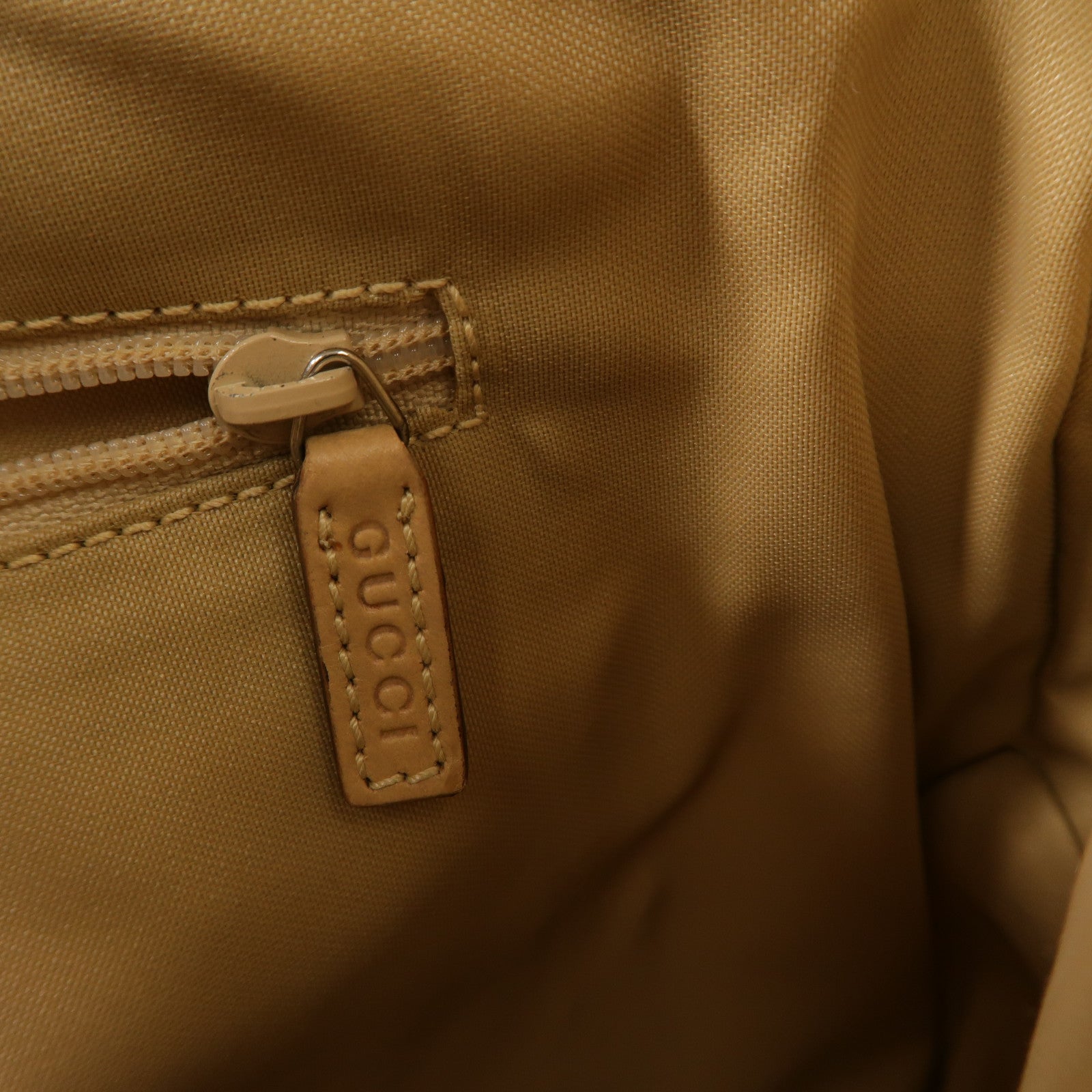GUCCI 帆布GG Jackie肩背袋