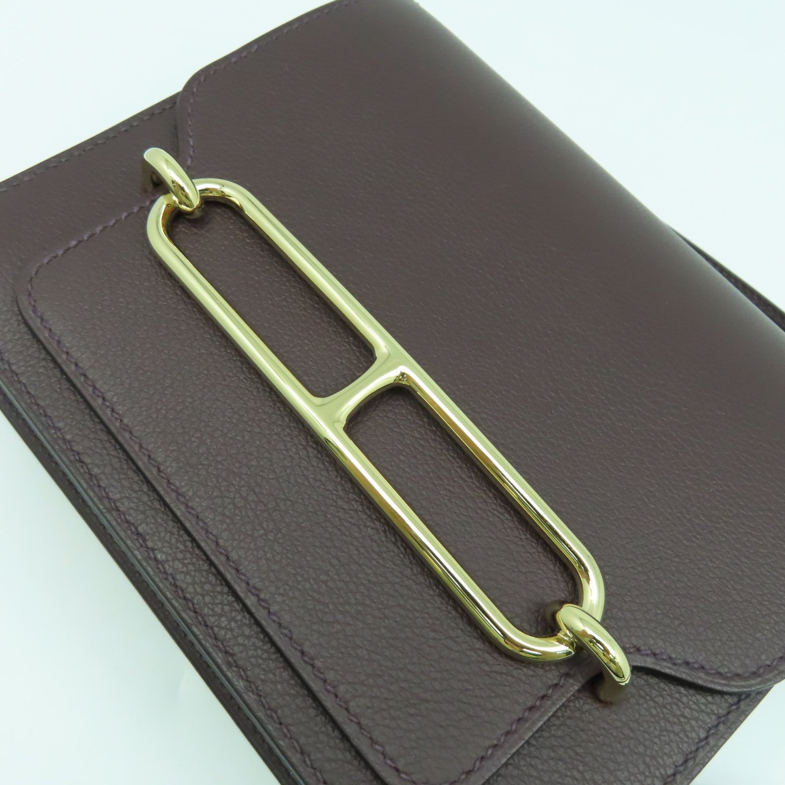 HERMES 【激減優惠】Evercolor皮革Mini Roulis金扣肩背袋深紫色