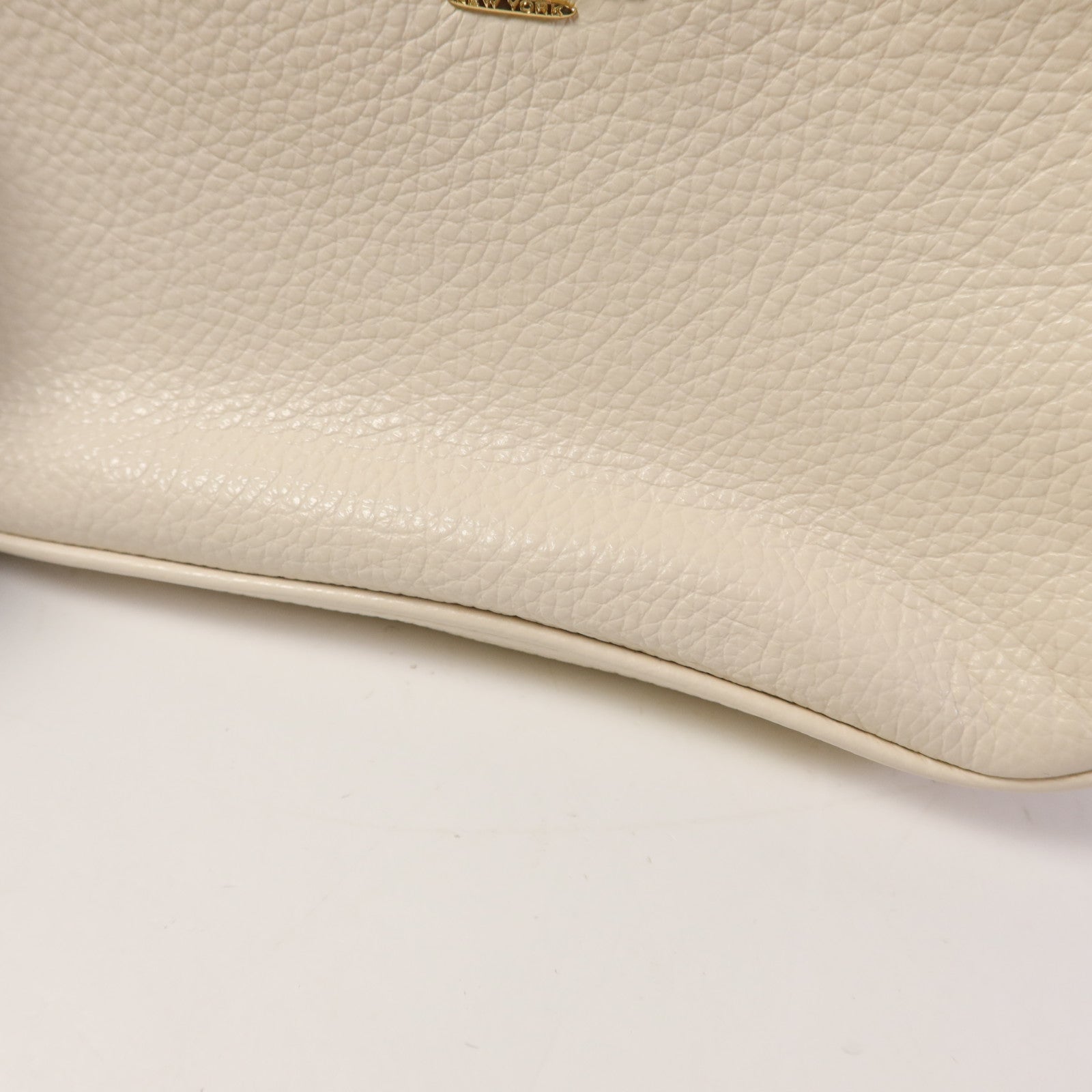 COACH 牛皮皮革Handbag金扣手挽袋