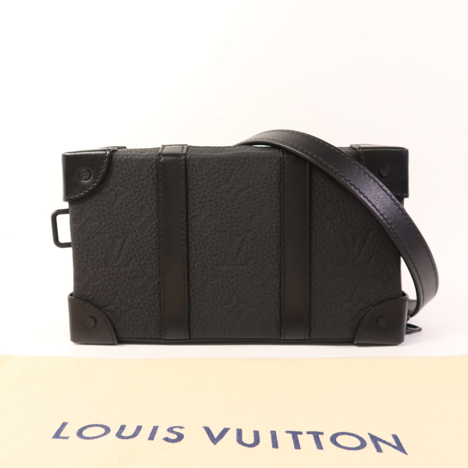 LOUIS VUITTON Monogram Taurillon Soft Trunk肩背袋