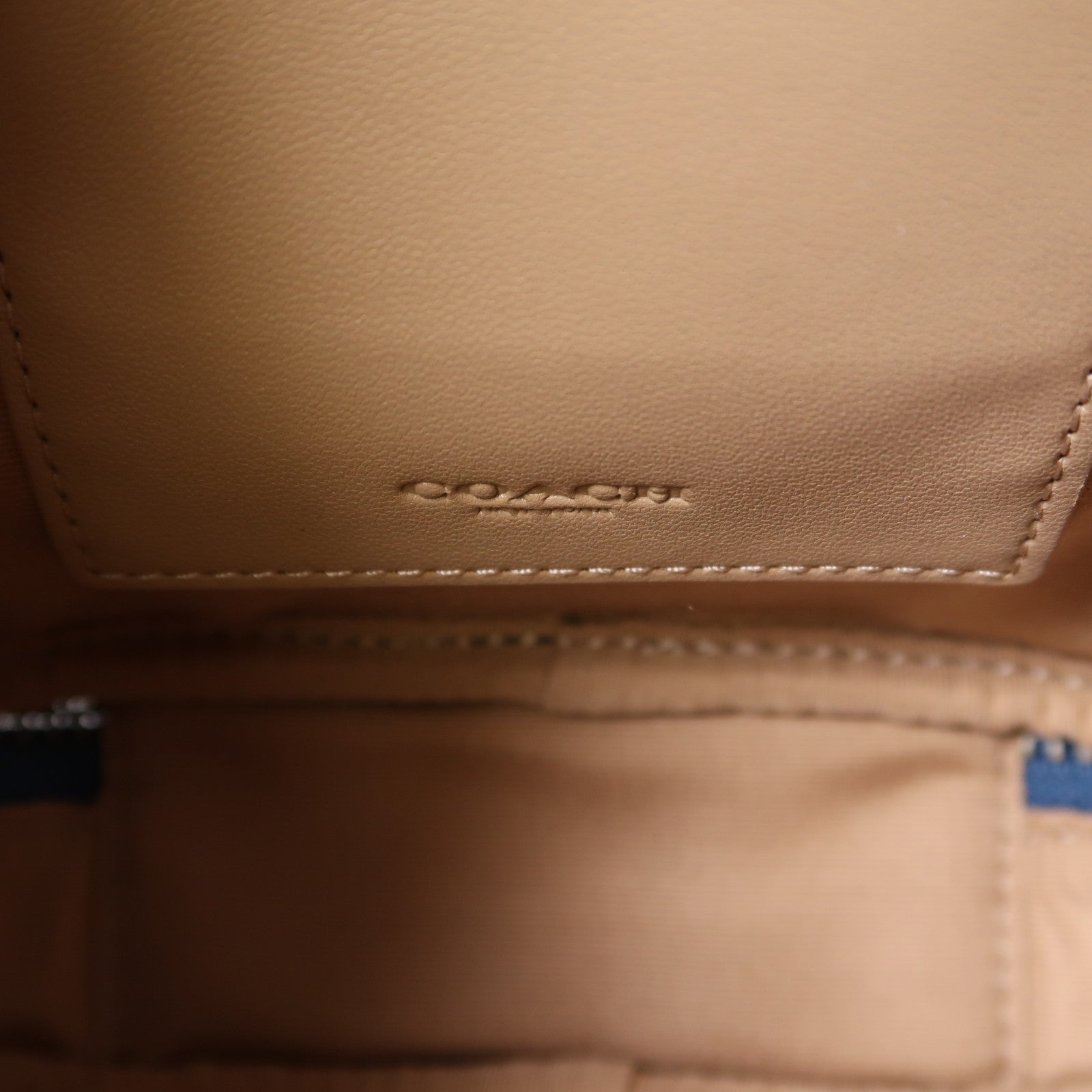 COACH 【激減優惠】牛皮皮革Shoulder Bag肩背袋