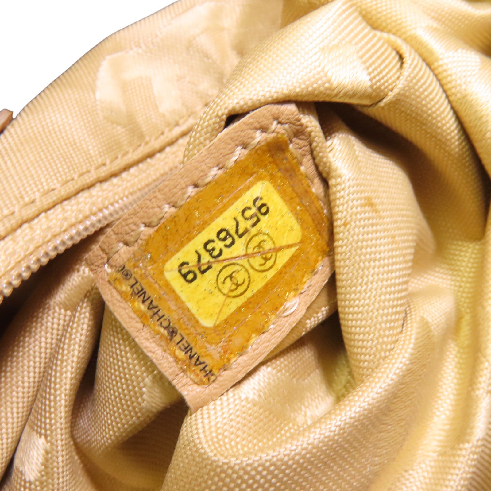 CHANEL 牛皮皮革Vintage Shoulder Bag金扣肩背袋