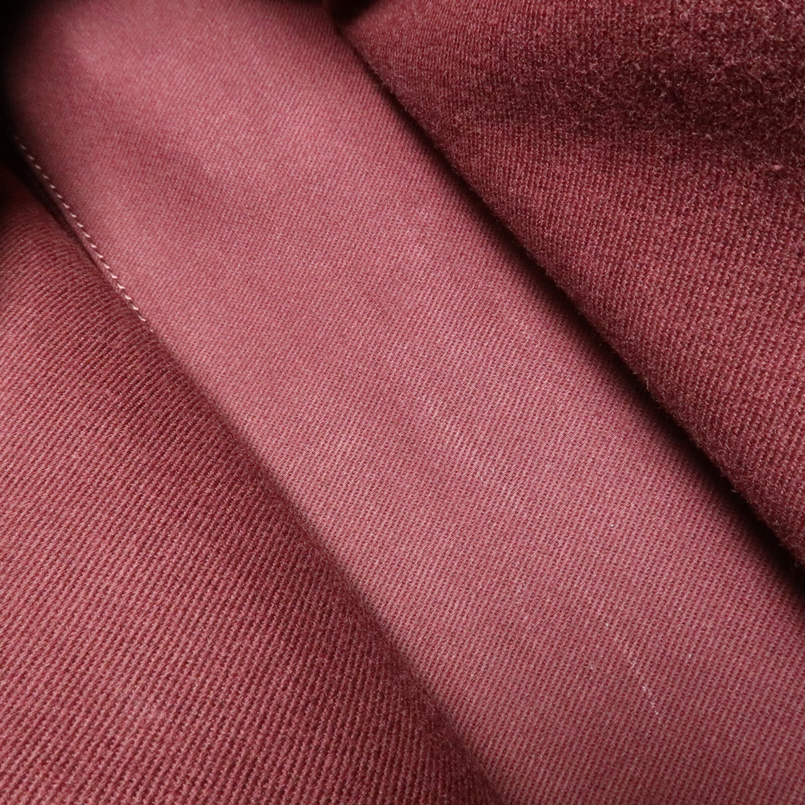 CHANEL 漆皮皮革/牛皮皮革CC Eyelet Tote鏈帶肩背袋