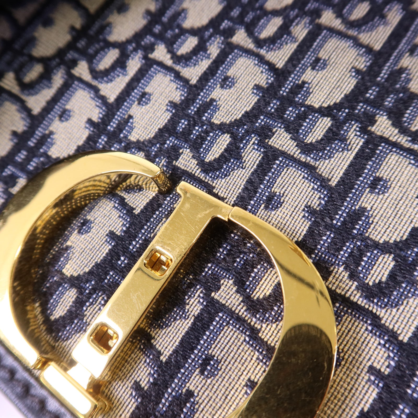 Dior 帆布Montaigne 30 Shoulder Bag金扣肩背袋