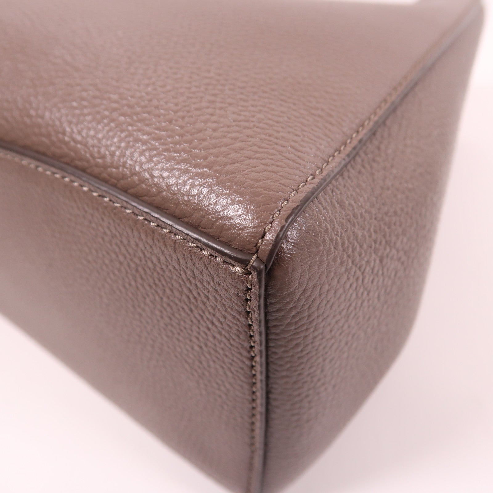 牛皮皮革McGraw Hobo Bag金扣肩背袋