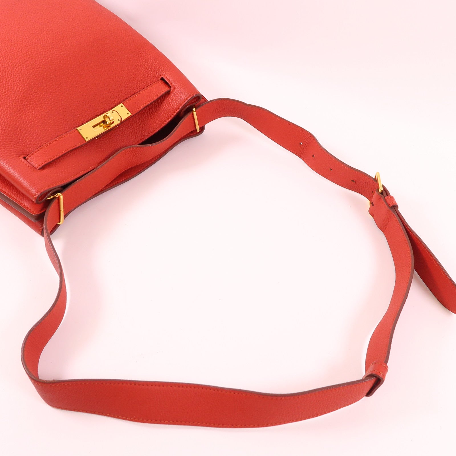 HERMES Clemence皮革So Kelly 22銀扣肩背袋9M Sanguine
