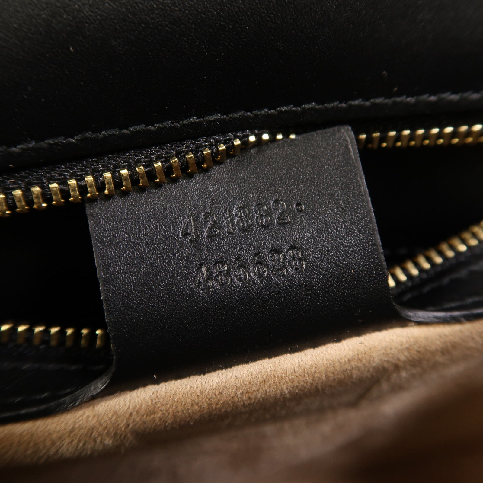 GUCCI 牛皮皮革Sylvie金扣肩背袋
